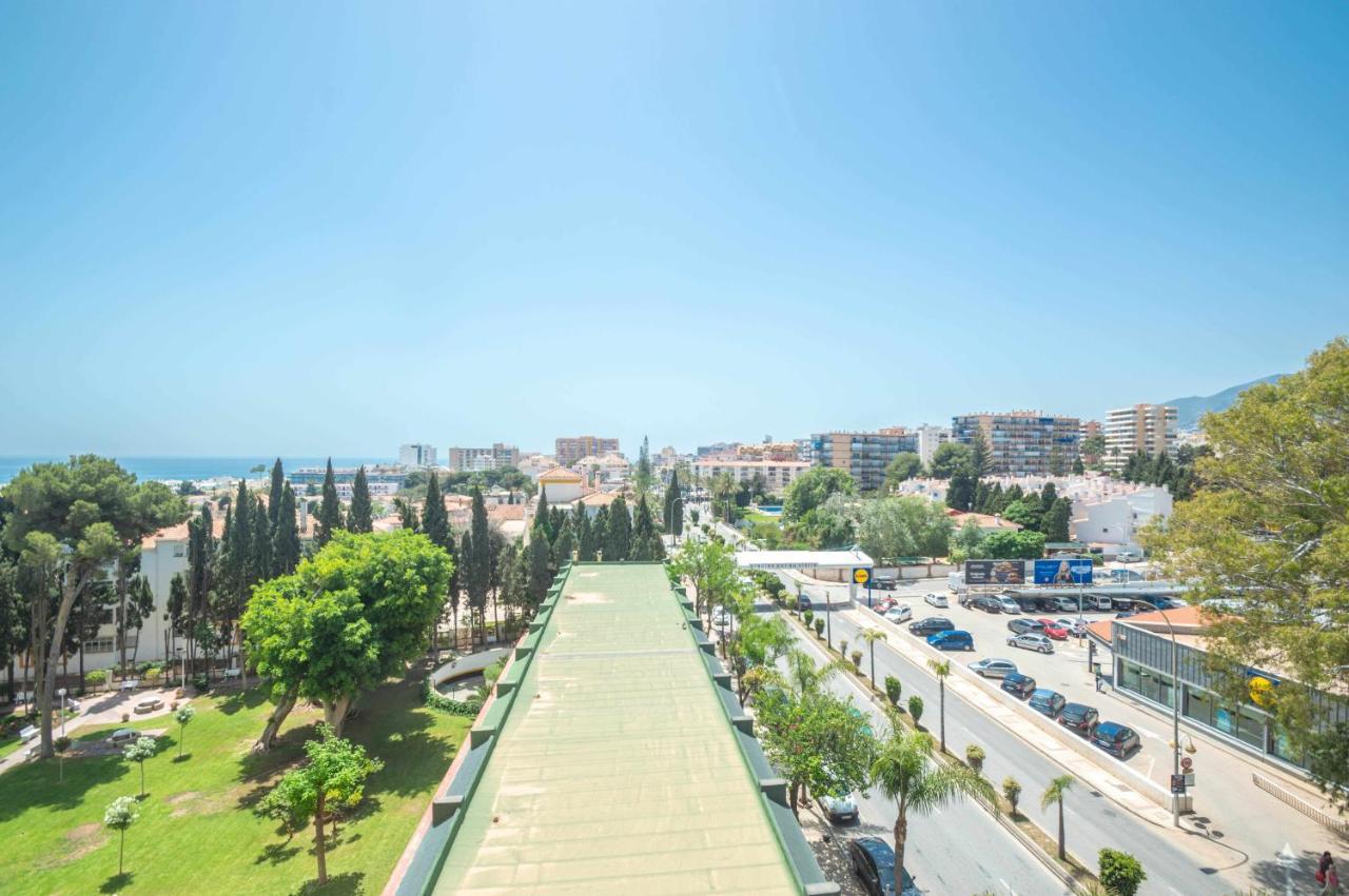 El Rocio En La Playa De Cariluela Apartment Торемолинос Екстериор снимка